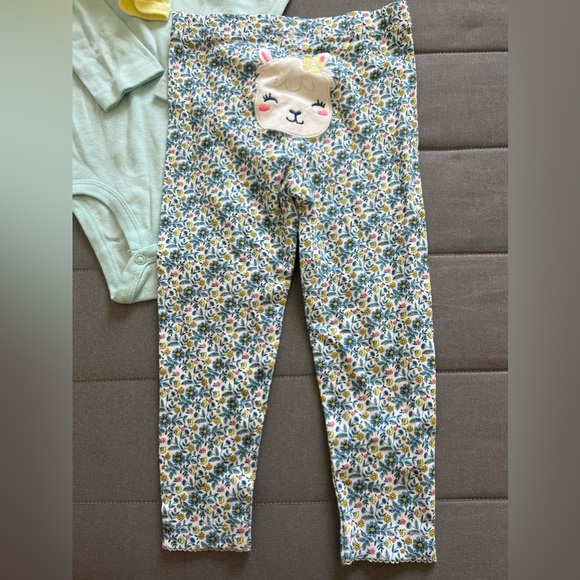 Carter’s 24m 3pc Matching Set - Picture 6 of 12